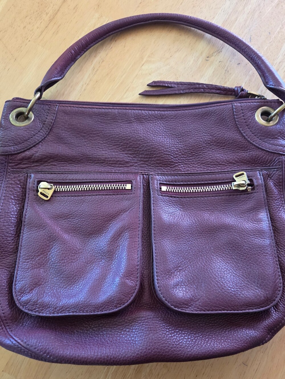 FOSSIL Burgundy Leather Shoulder Bag with Front Zip Pockets